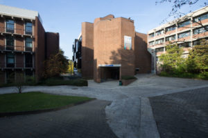 Bibliothèque Learning center sciences technologies UCL Université catholique Louvain library building architecture design exterior view